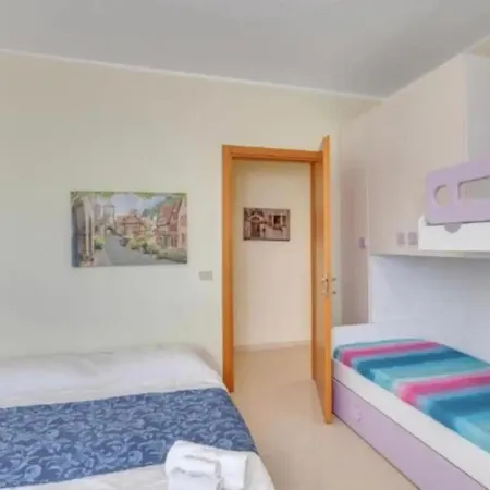 L'orchidea Rooms, Cucina E Bagno In Comune Konukevi
