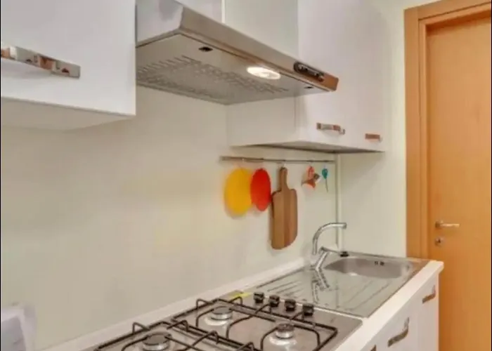 L'orchidea Rooms, Cucina E Bagno In Comune בית הארחה