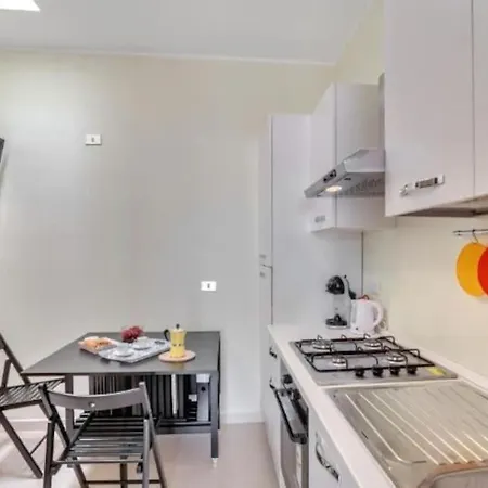 Konukevi L'orchidea Rooms, Cucina E Bagno In Comune Sammichele Di Bari